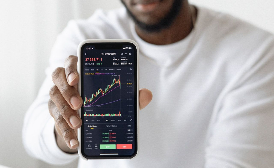 Cem company trader
